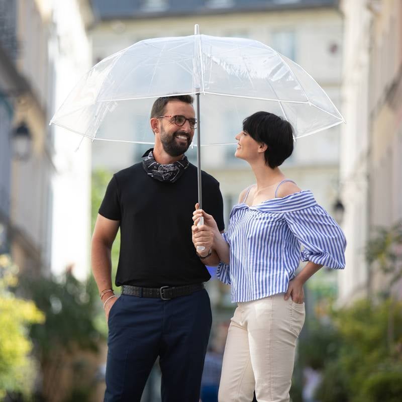 BUL0914_parapluie_automatique_golf_transparent_blanc_couple_smati_3 BUL0914_parapluie_automatique_golf_transparent_blanc_couple_smati_3